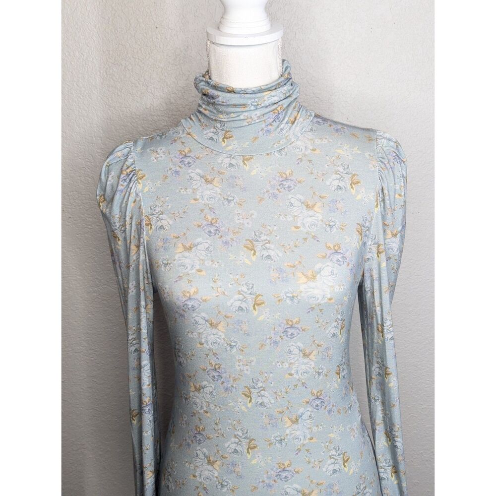 LoveShackFancy Vienna Turtleneck Top Sz S Sky Blue Floral Cottage Shabby Chic - Picture 5 of 13